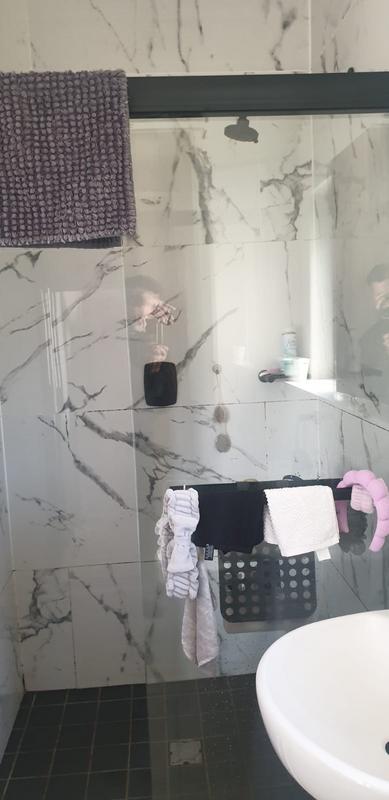 To Let 2 Bedroom Property for Rent in Sandown Western Cape